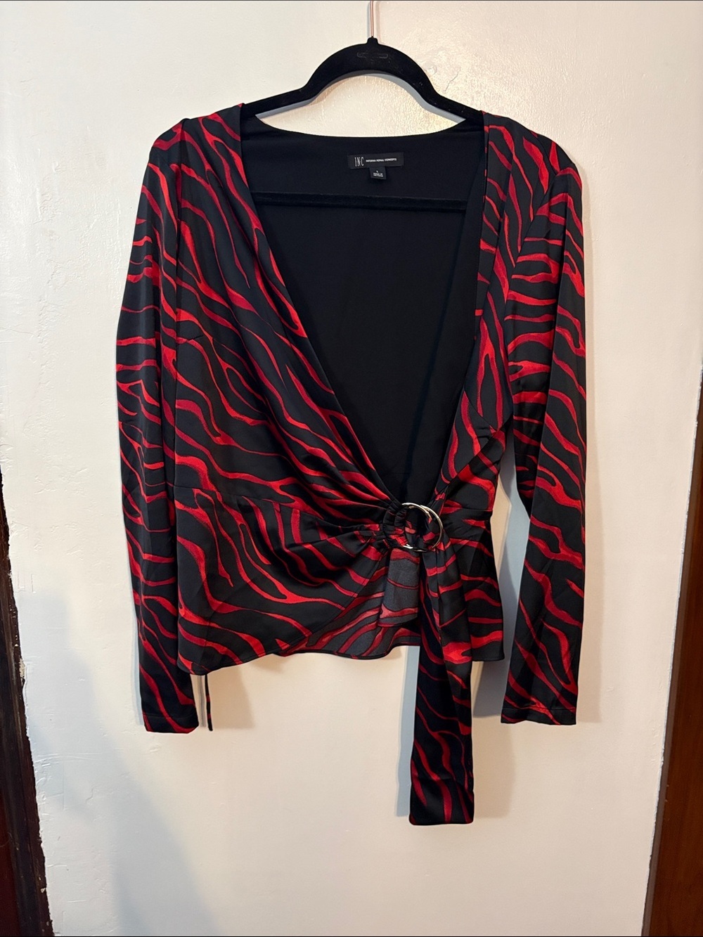 International Concepts Black and Red Zebra-Print Wrap Blouse with Ring Size L